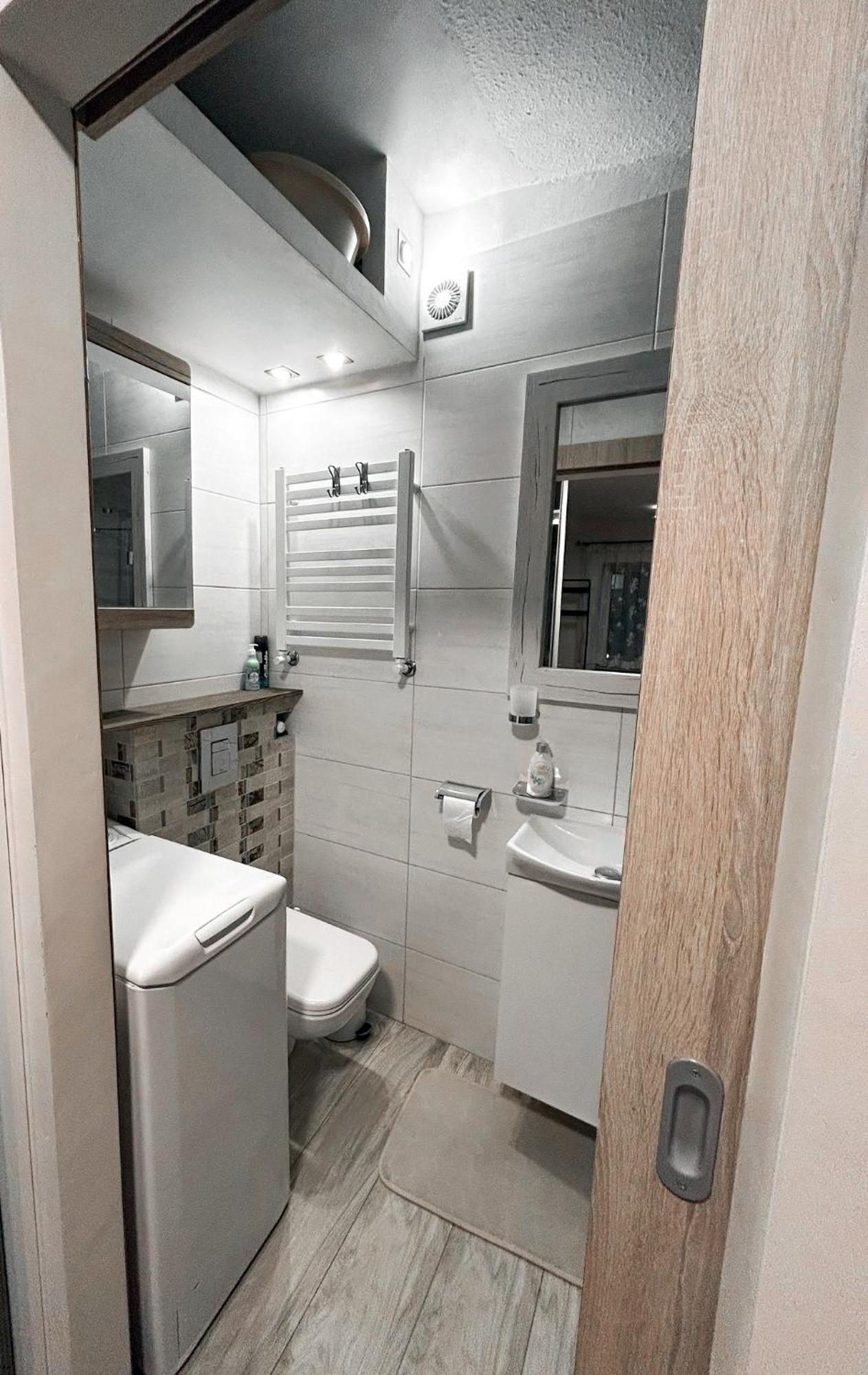 Apartment Nowoczesne Z Ogrodem I Parkingiem *